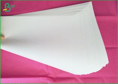 61x86cm Big Sheet Uncoated Woodfree Paper 100% Virgin Wood Pulp Material For Book