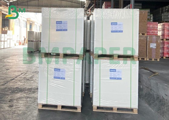 0.4mm 0.6mm Grey Chipboard Sheets 700 * 1000mm / 673 * 838mm