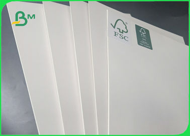 FSC And SGS Support Good Hardness 400g Cardboard Paper / Ivory Paper For Packing