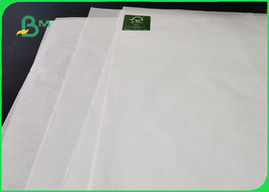 FSC Accredited 30 - 50GSM MG MF White Craft Paper One Side Coated And Glossy