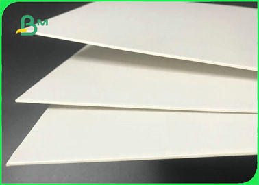 61 * 61cm 1.5mm 2.0mm FSC & SGS Duplex Board White Back For Cosmetic Boxes
